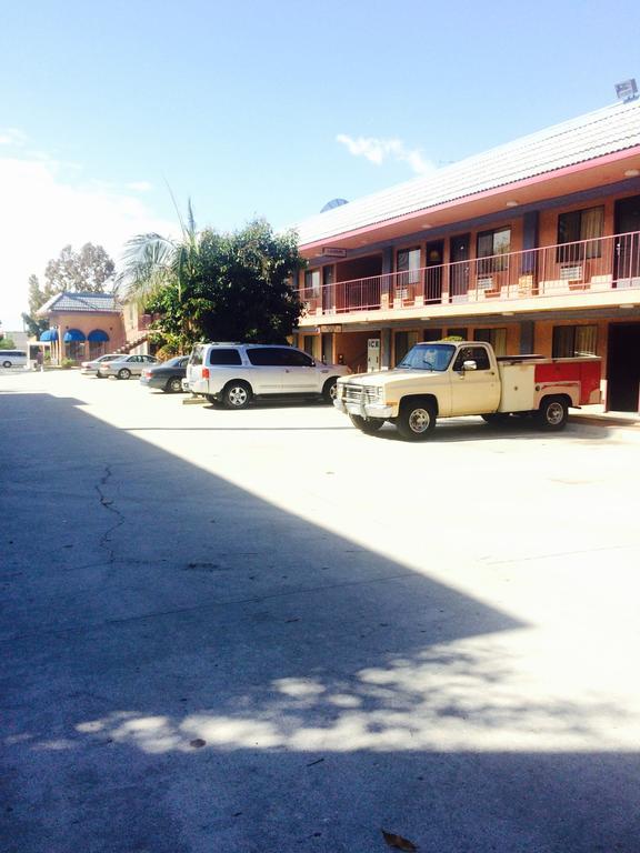 Travelers Inn LAX/Lawndale Esterno foto