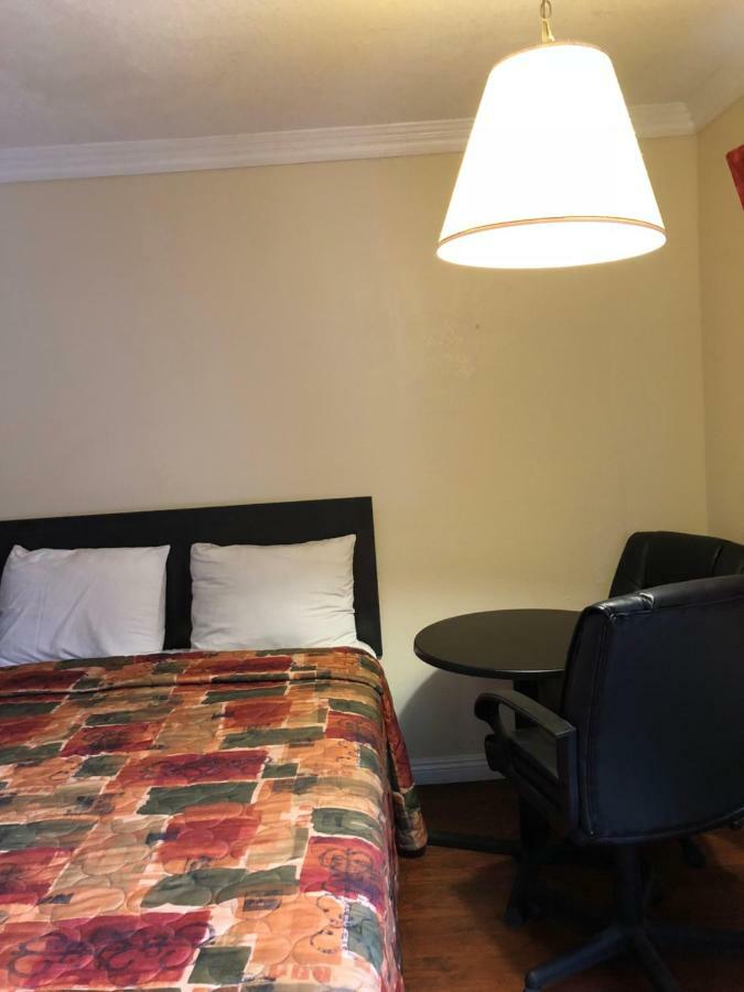 Travelers Inn LAX/Lawndale Esterno foto